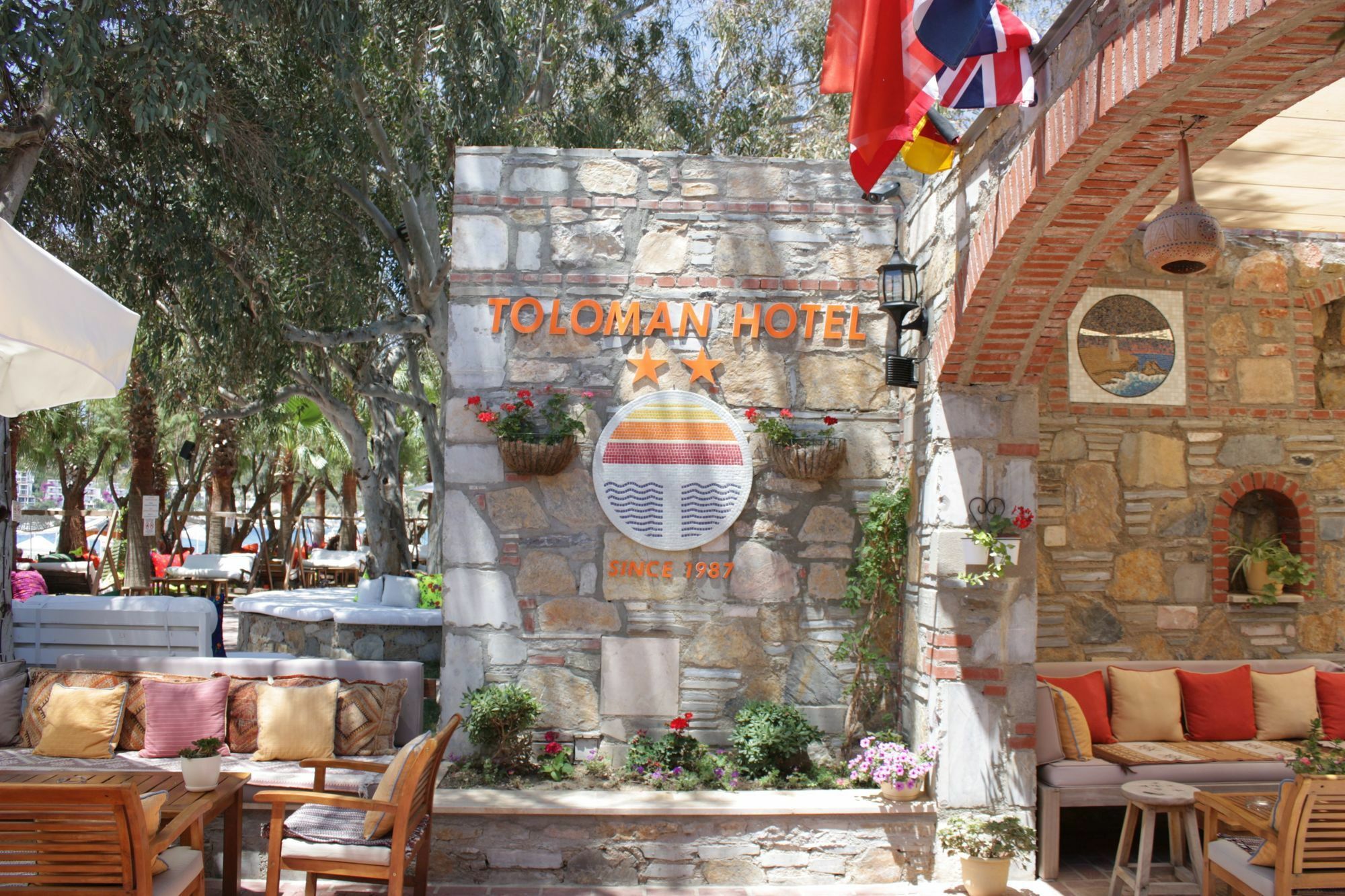 Toloman Hotel Bitez Beach Exterior foto