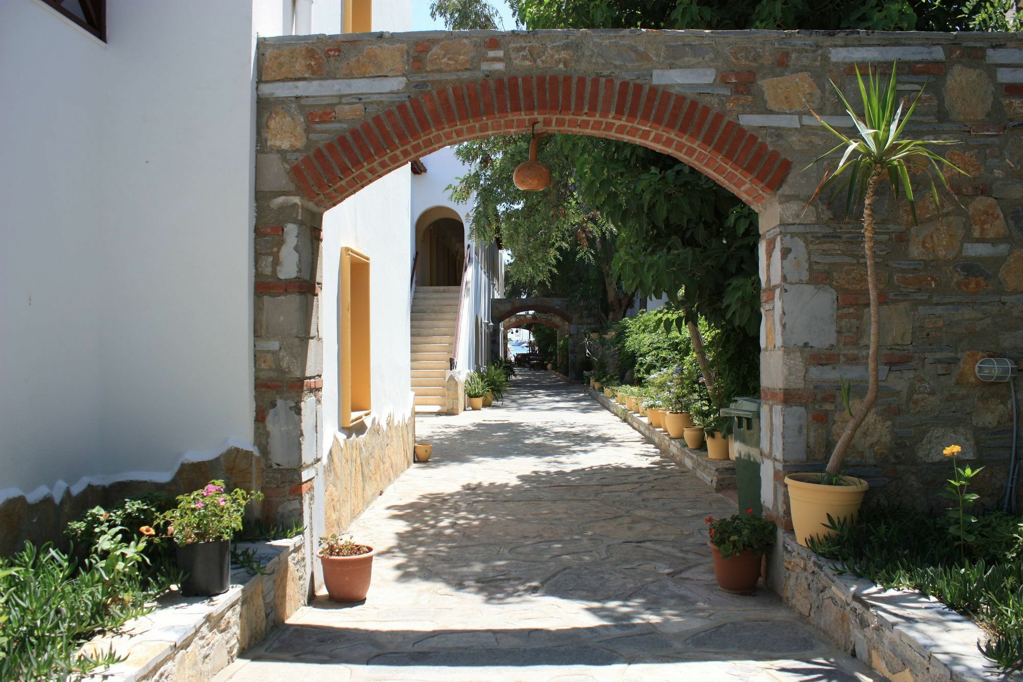 Toloman Hotel Bitez Beach Exterior foto